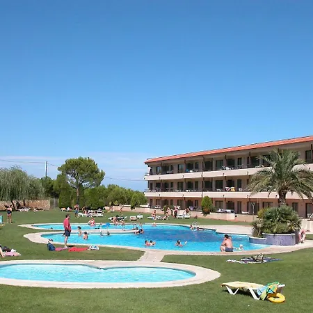Golf Beach Tipo D דירה 3*
